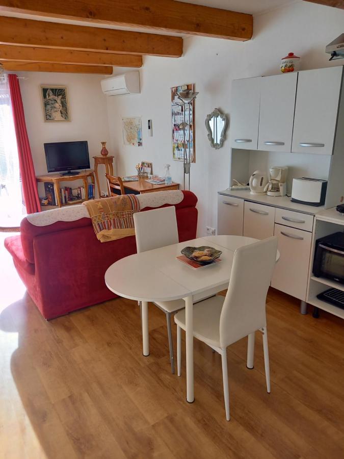 Studio Agreable Et Tres Lumineux Salles-d'Aude Exterior photo